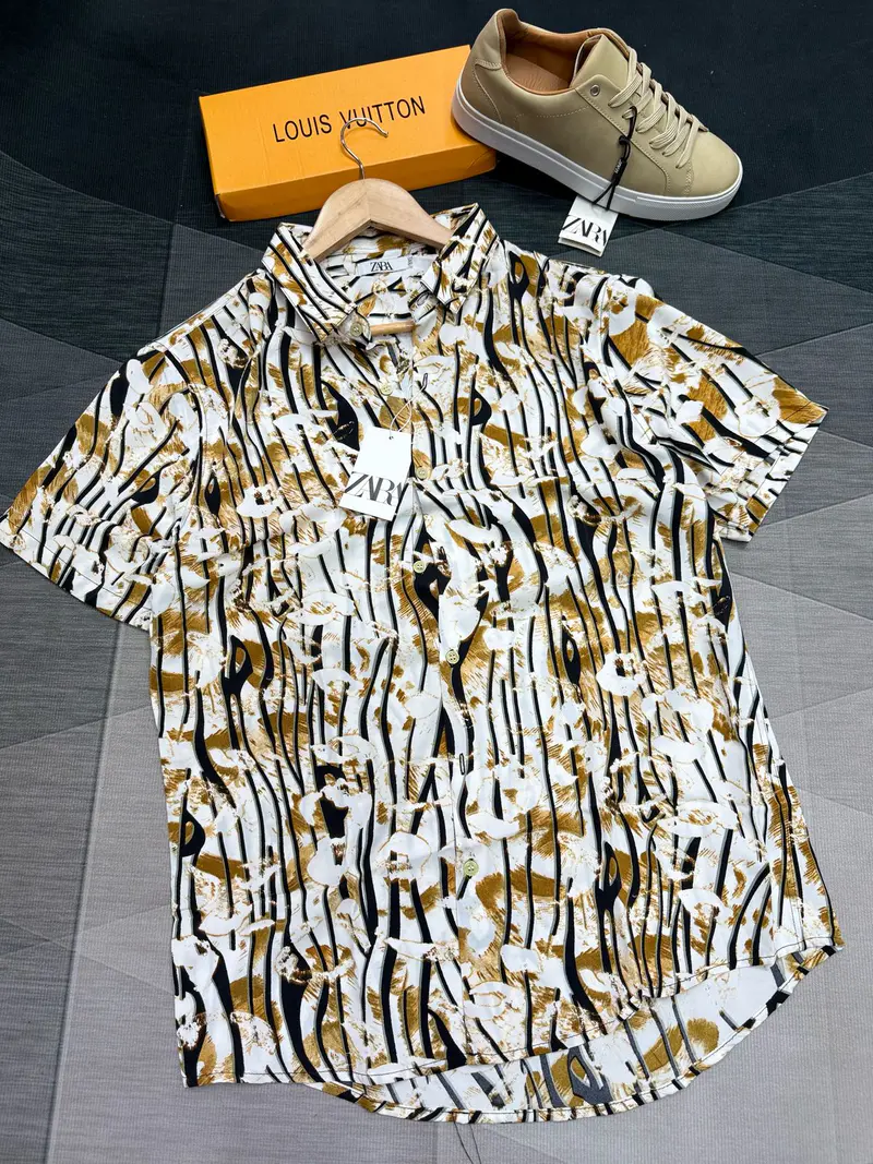 Camisa Masculina Estampada Artística Zara · Branco Sujo/Castanho