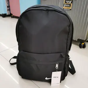 Mochila Esportiva Nike Base