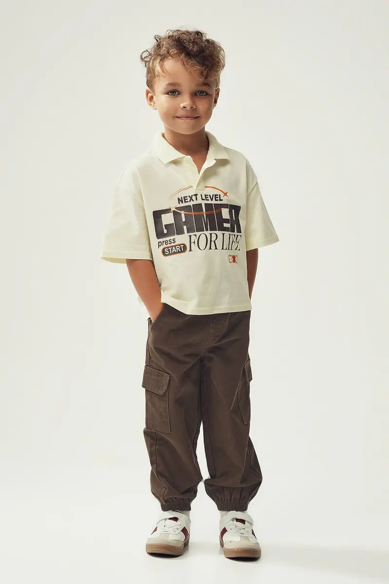Calças jogger em algodão · Menino · Castanho