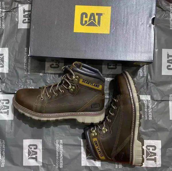 Bota CAT Seakyland Explorer Castanho Masculina