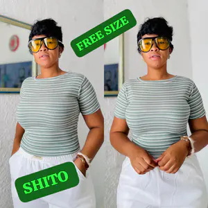 Camiseta Feminina Listrada Premium