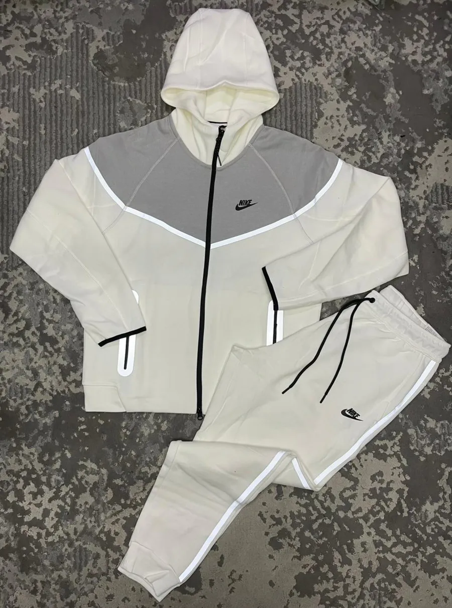 Conjunto Esportivo Nike Moderno com Capuz · Cinzento / Branco