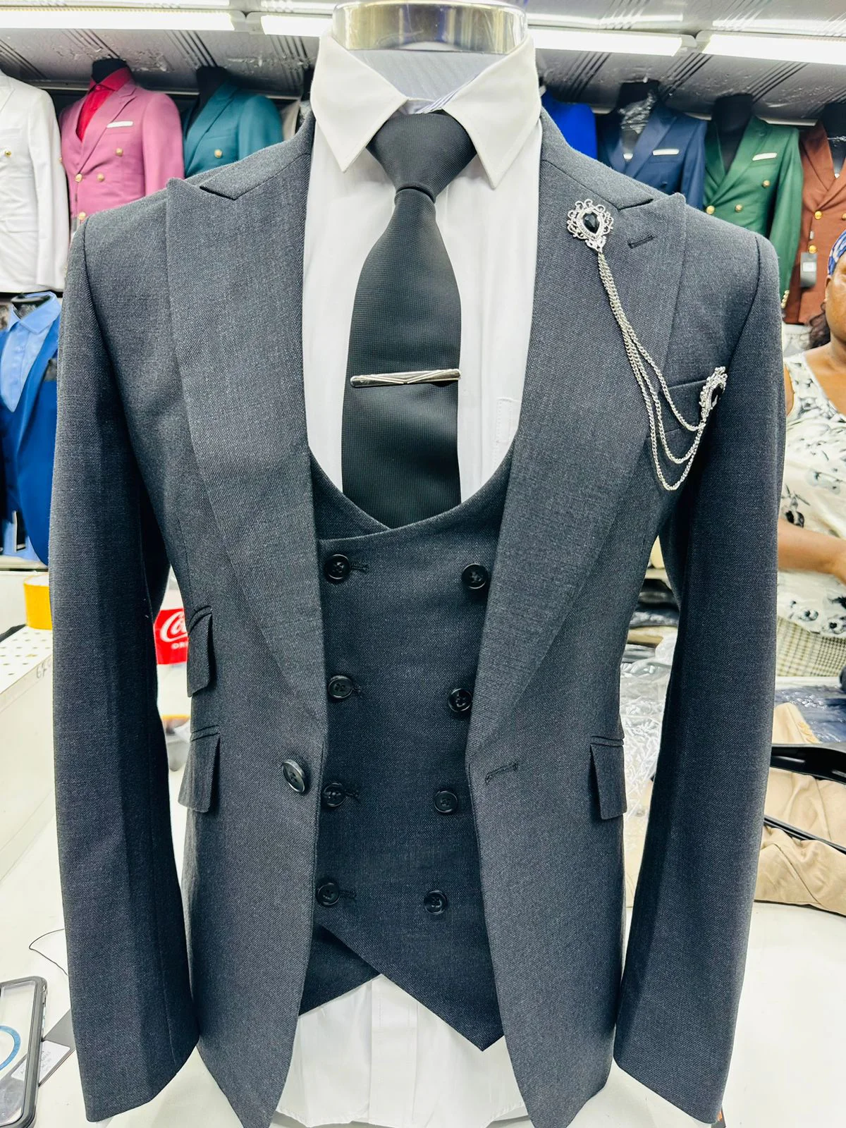 Terno Masculino 3 Peças · Cinzento Escuro