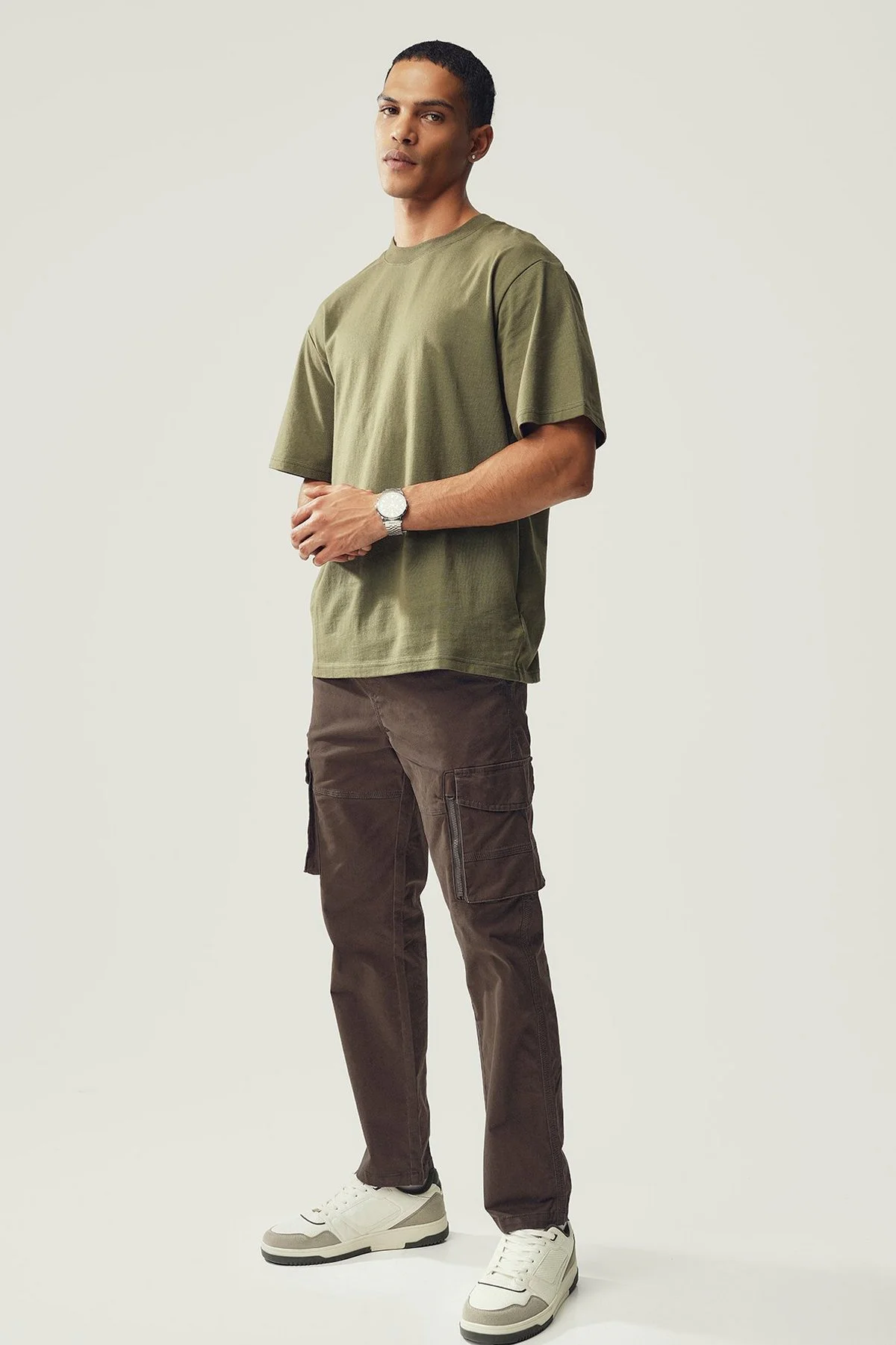 Calças Tapered · Homem · Castanho