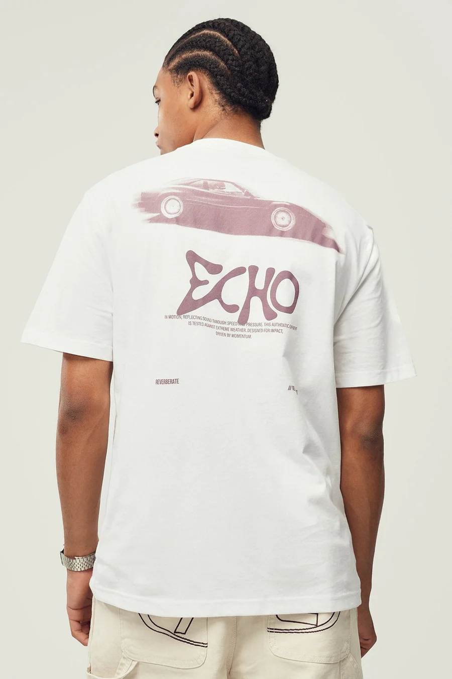 T-shirt largo em algodão · Homem · Creme