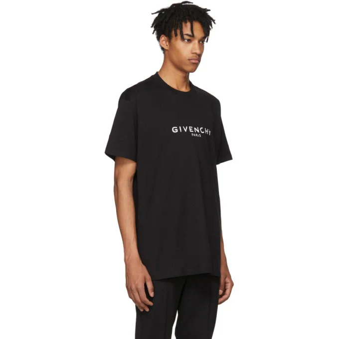 Camiseta Oversized Givenchy Logo Vintage Preta