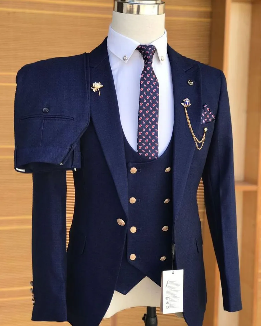 Terno Completo Azul Marinho Premium (Casaco, Calças e Colete) · Azul Escuro · Modelo 2