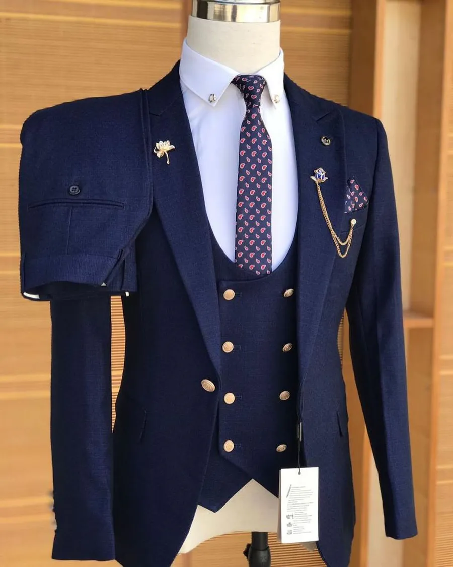 Terno Completo Azul Marinho Premium (Casaco, Calças e Colete) · Azul Escuro · Modelo 2