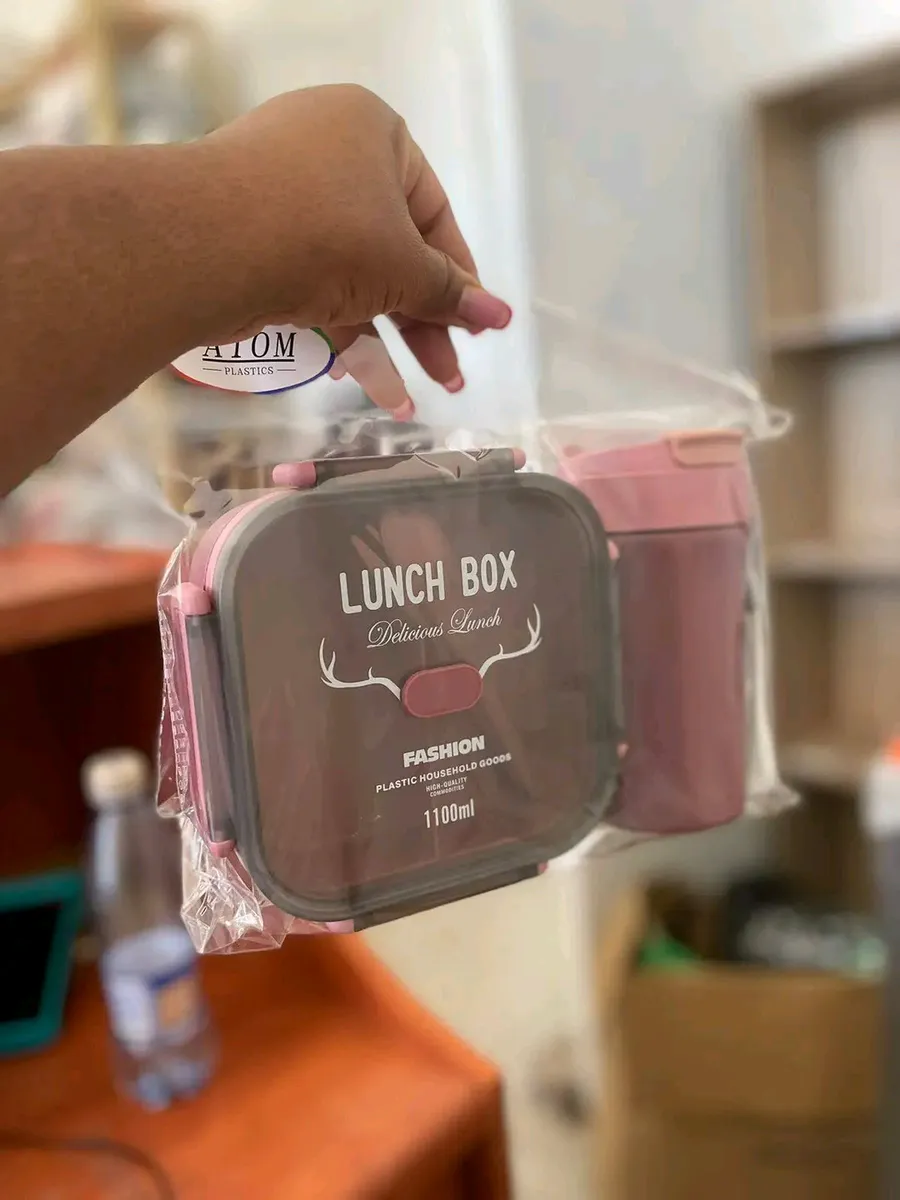 Conjunto Lunch Box com Copo · Roxo / Branco / Castanho / Preto