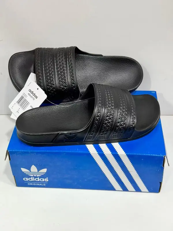 Chinelos Adidas Adissage