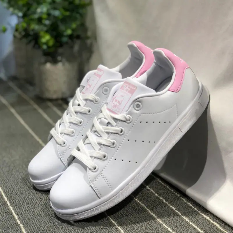 Tênis Adidas Stan Smith · Branco / Rosa