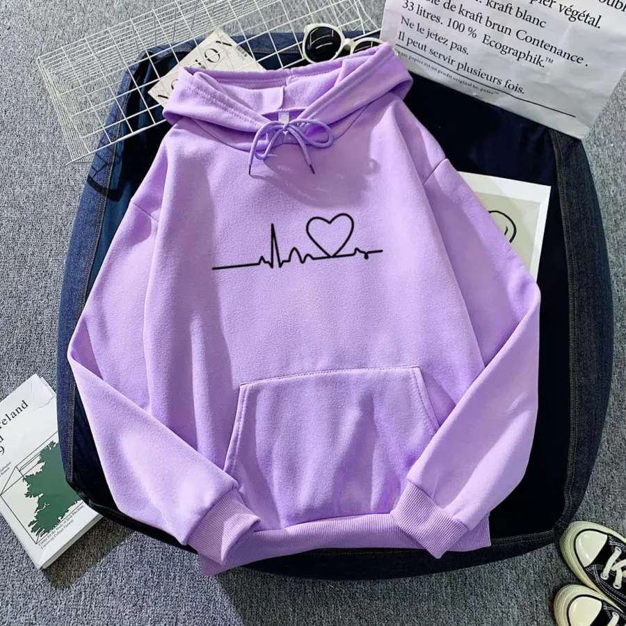 Moletom Roxo com Estampa de Batimentos Cardíacos e Coração - Camisola