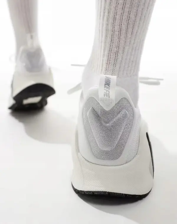 Sapatilha Nike Free Metcon 6 Dinâmica